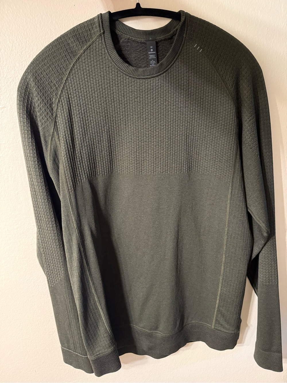 lululemon athletica Men's Dark Olive Textured Crewneck Sweatshirt